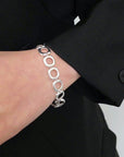 Stevige sterlingzilveren armband met gedurfde look en vierkante frameschakels met OT-gesp