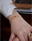 Franse vintage stijl schakelarmband met Tijgeroog steen - Verguld