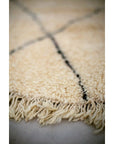 Tapis berbère authentique marocain laine noir blanc Kchacha