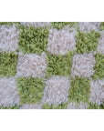 Tapis berbère en laine à carreaux 153 x 244 cm