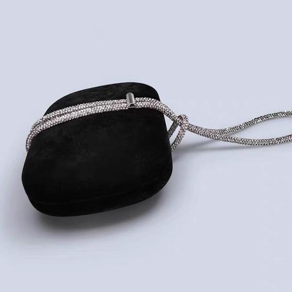 Luxury Black Velvet Party Clutch - Sparkling Diamond Belt