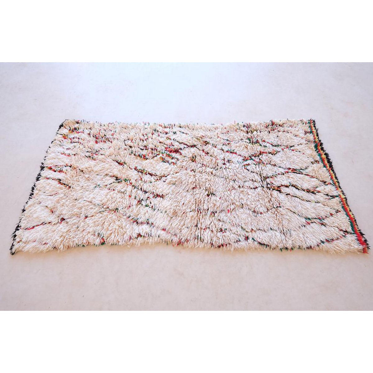 Pure wool Moroccan Berber carpet 95 x 205 cm