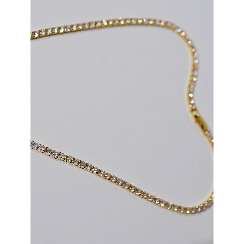 Tijdloze sprankelende choker met diamantlook