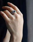 Vintage Oost-Royal Style Black Opal Ring - verstelbaar