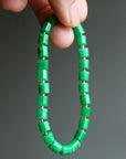 Bracelet minimaliste de perles de jade vert vibrant - Qualité AAAA