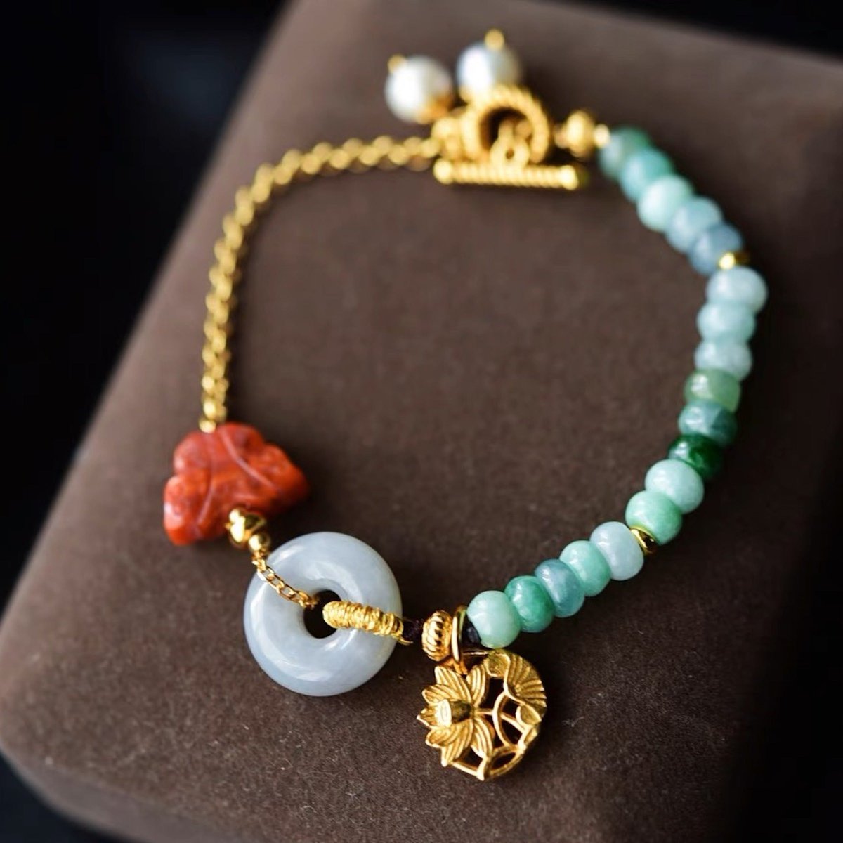 Natural Jade and Southern Red Agate Goodluck Bracelet - Gold vermeil - AAAA Quality